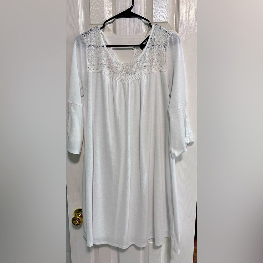 Women’s White Dress Size: L Color: White